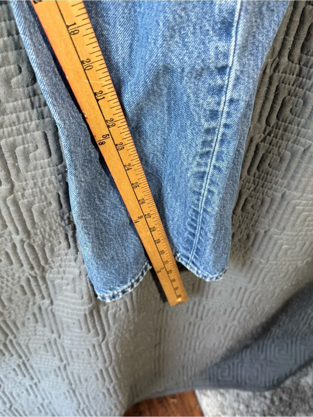 Levis this pair